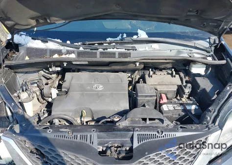 2015 Toyota Sienna Se 8 Passenger from USA, damaged, VIN 5TDXK3DC5FS651421